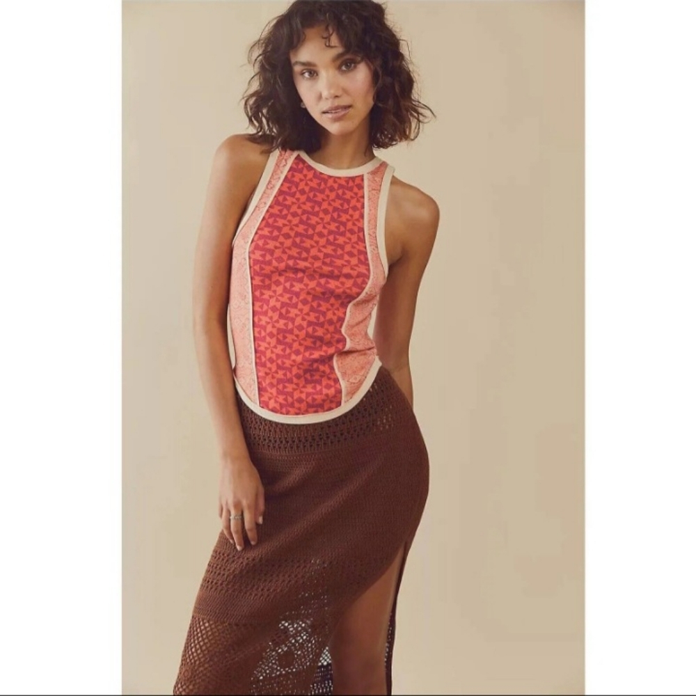 𝅺NWT  Free People Too Hot to Handle top Size XS